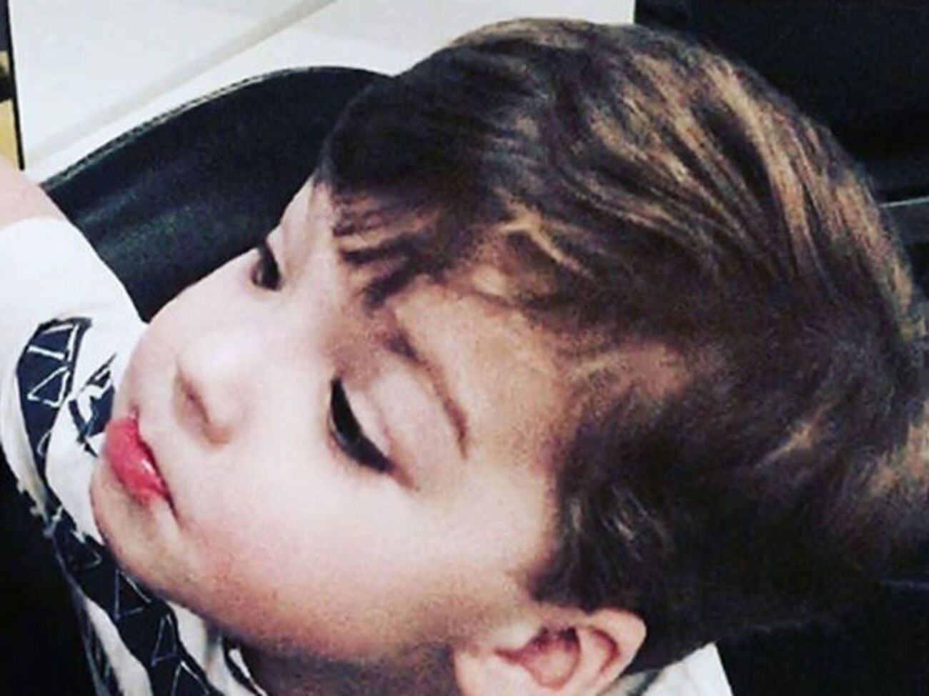 Гарри Галкин поиграл в парикмахера