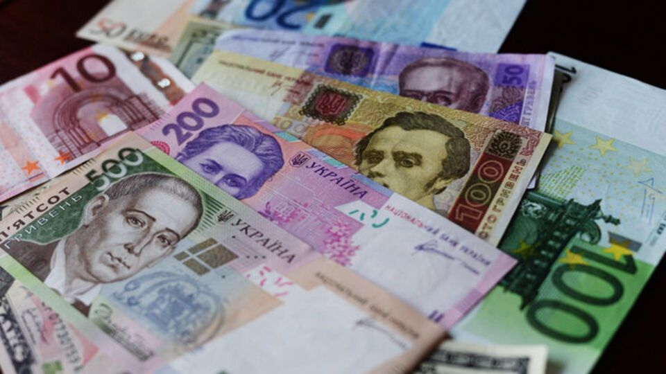 Фондовые биржи в Украине прекратили торги