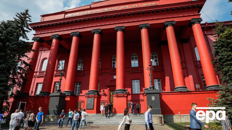 Цього року абітурієнти можуть подати до дев'яти заяв