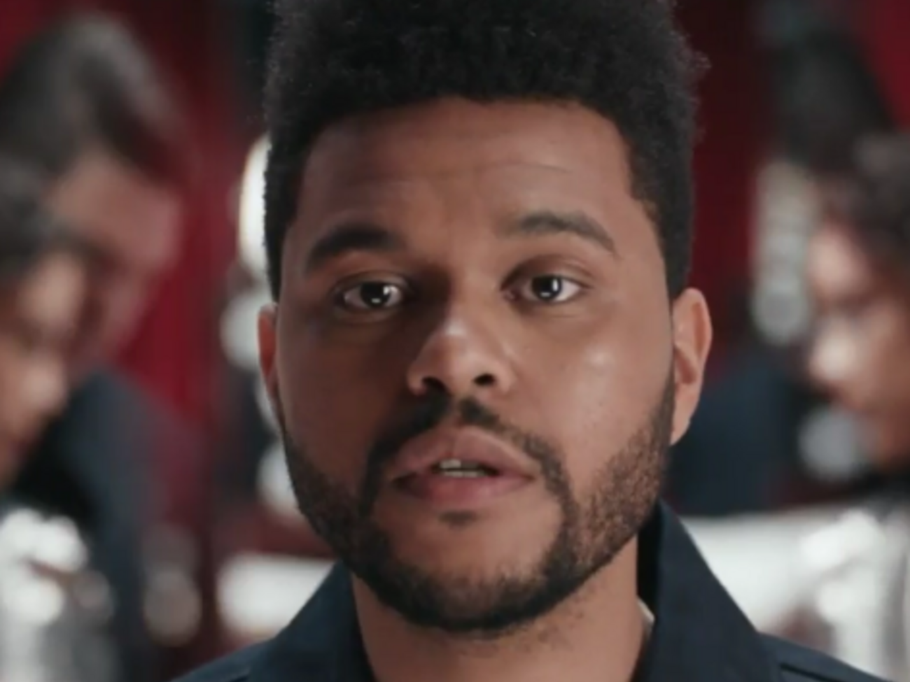 Дія кліпу The Weeknd відбувається в готелі