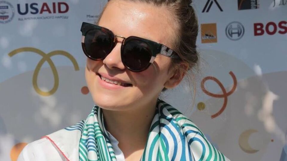 Дєєва погодилася поснідати з переможцем аукціону