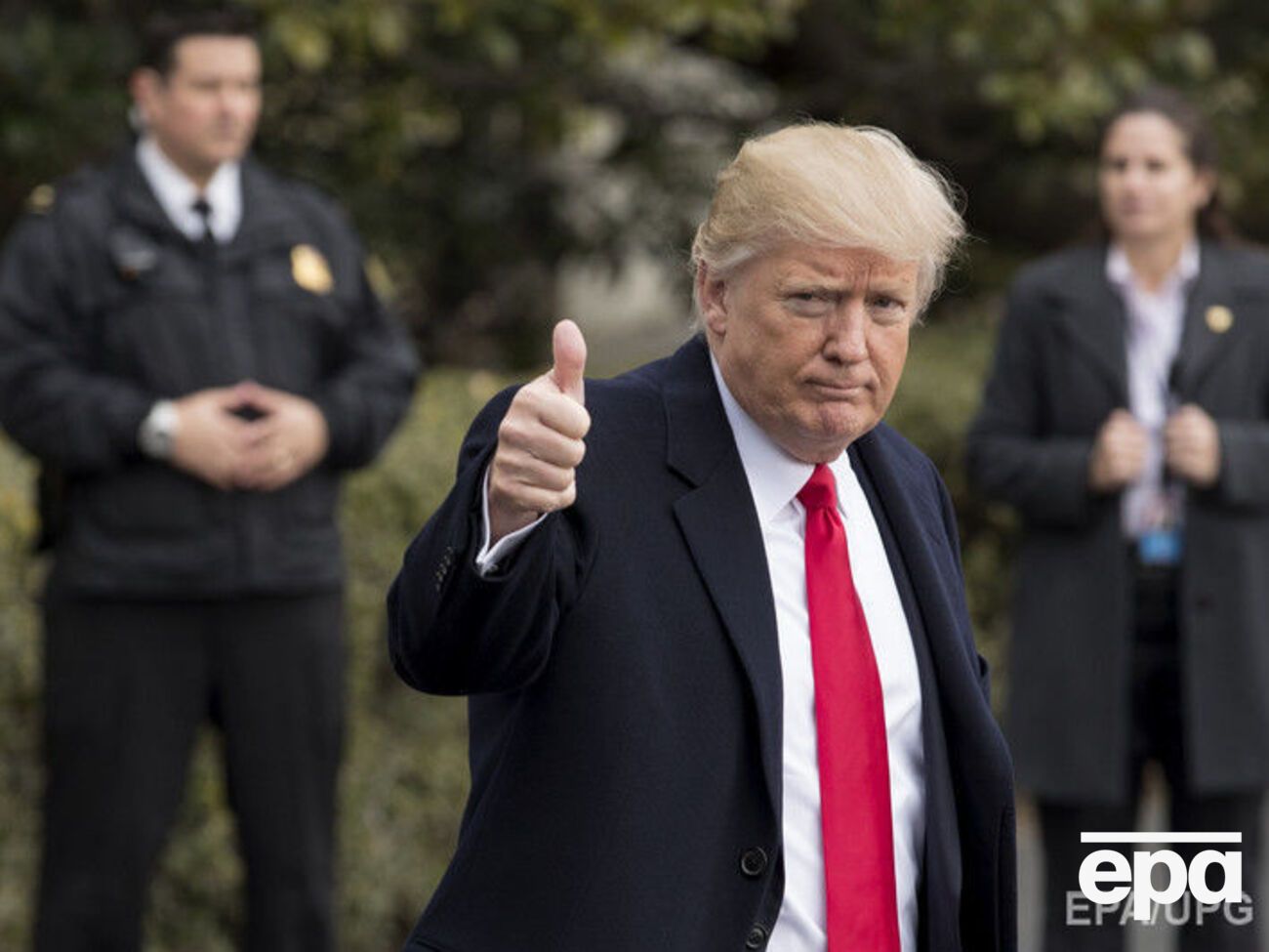 Трамп готується до першої зустрічі з Путіним