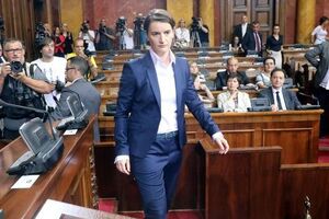 Кандидатуру Брнабич утвердил парламент Сербии