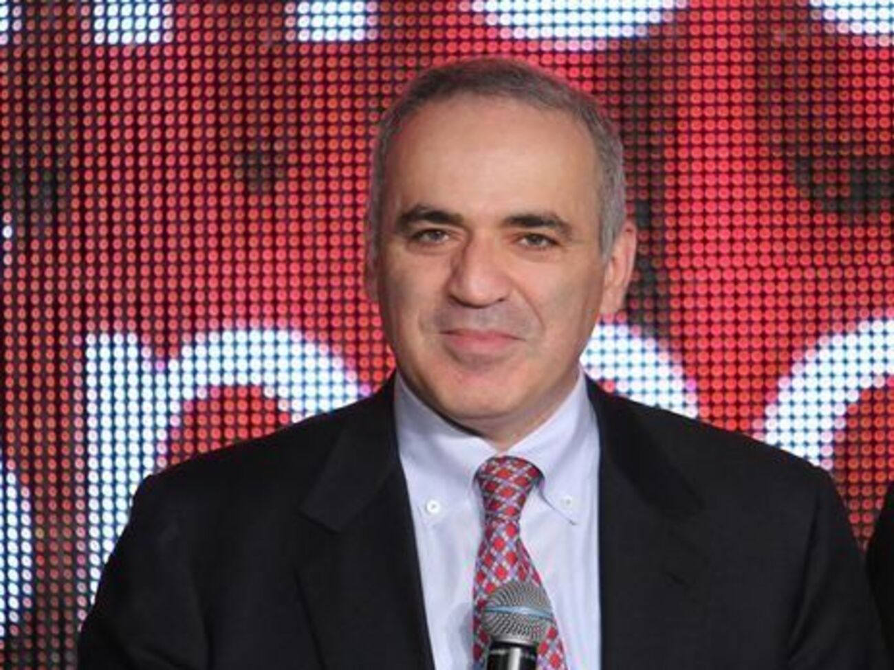 Каспаров: Питання ІДІЛ вирішується не за допомогою Путіна, а за допомогою обмеження, точніше, припинення фінансування ІДІЛ Саудівською Аравією та іншими провідними мусульманськими країнами