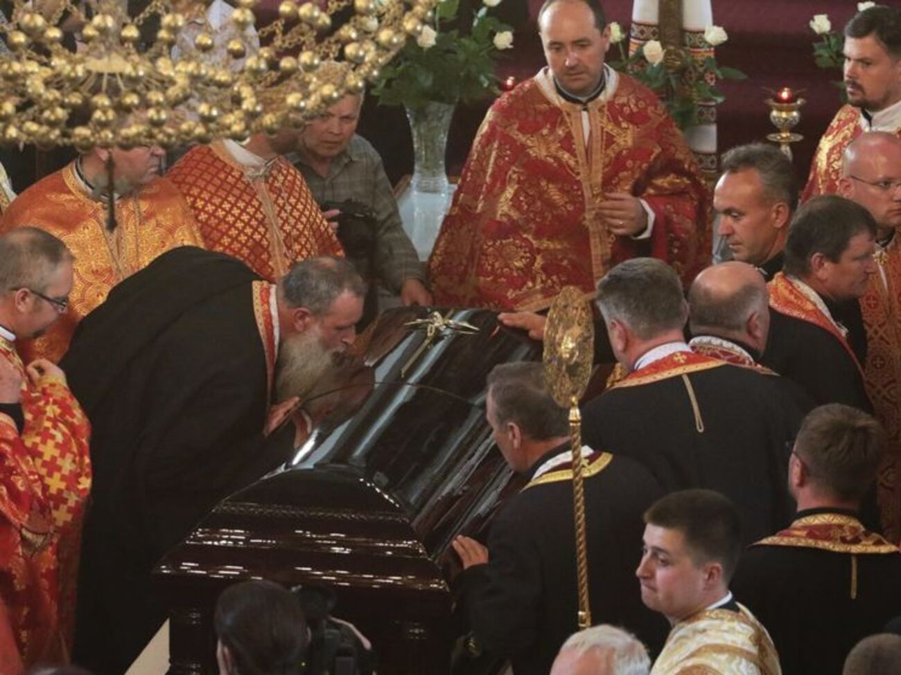 Сегодня гроб с телом Гузара отправится в Киев