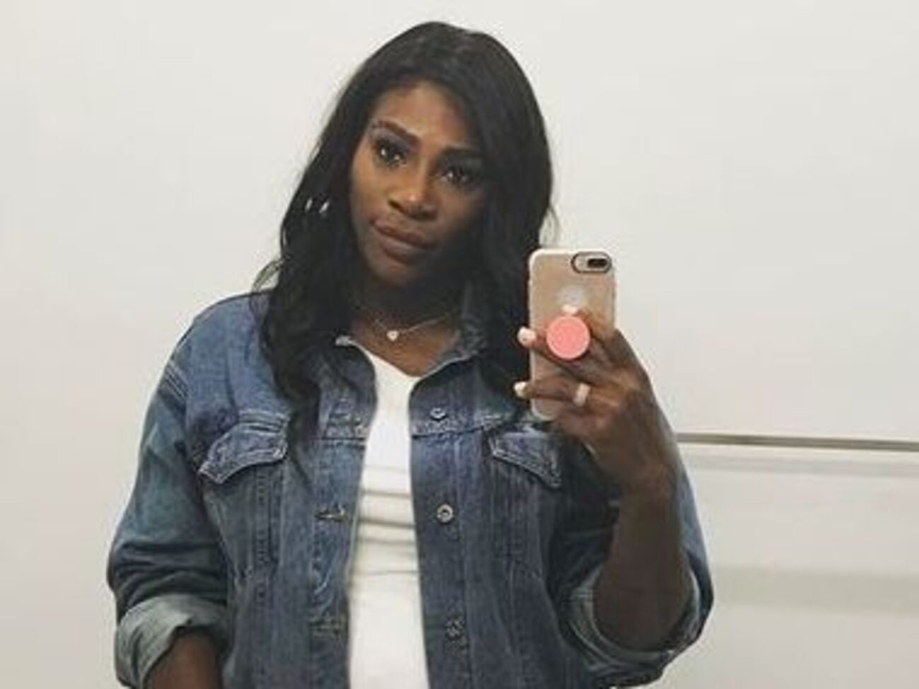 Вільямс, яка незабаром народить дитину, знялася у фотосесії