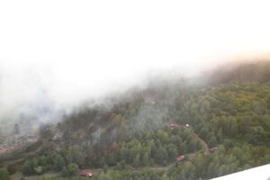 У Чорнобильській зоні триває гасіння окремих тліючих вогнищ пожежі