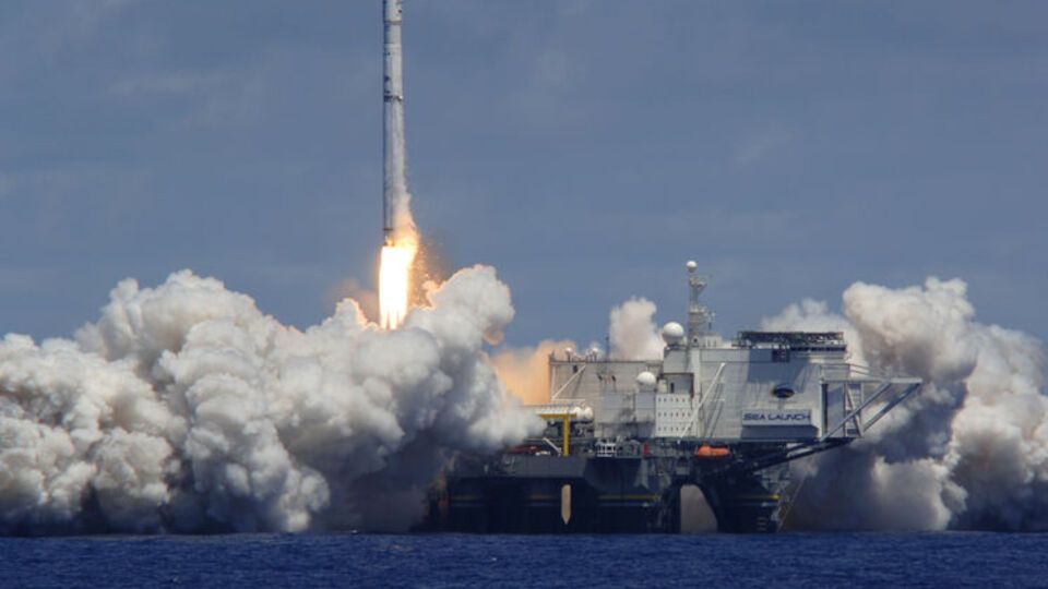 Ракетно-космический комплекс "Морской старт" (Sea Launch) использует украинские ракеты "Зенит-3SL"