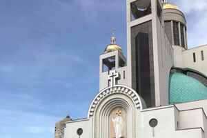 В 2005 году протестующие пытались остановить строительство греко-католического собора в Киеве