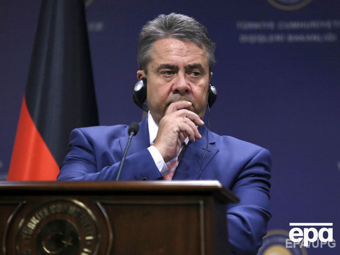 Габриэль заявил, что Германия будет вынуждена передислоцировать свои войска с турецкой базы