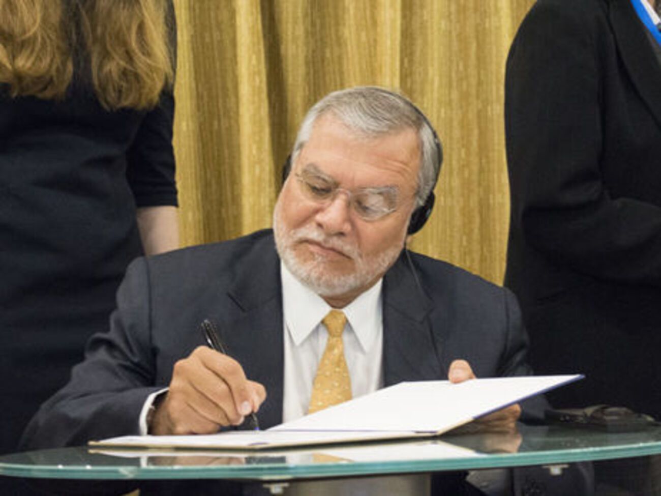 Угас: Я ожидал увидеть сразу несколько резонансных дел против Януковича