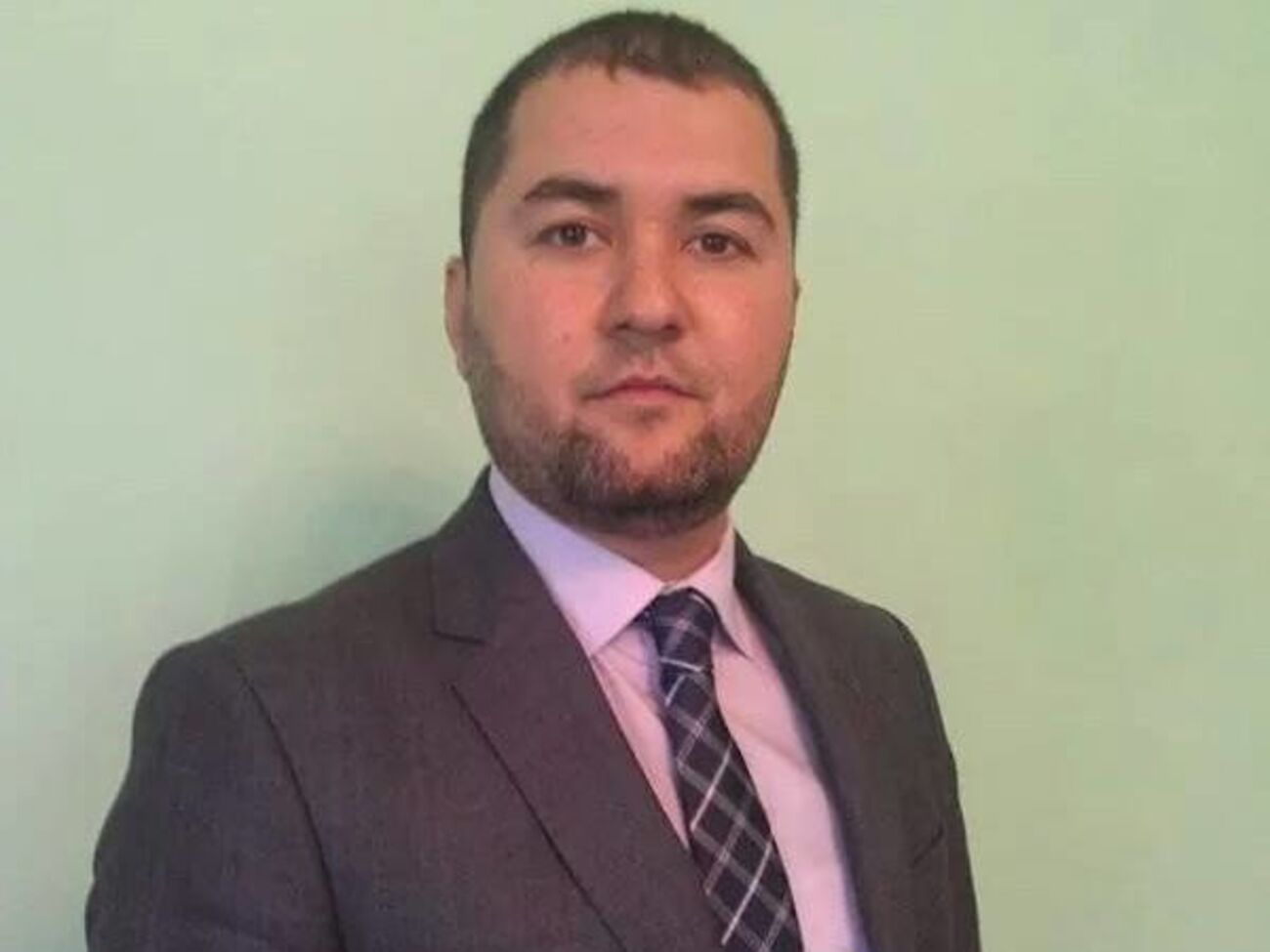 Семедляева сейчас находится в командировке