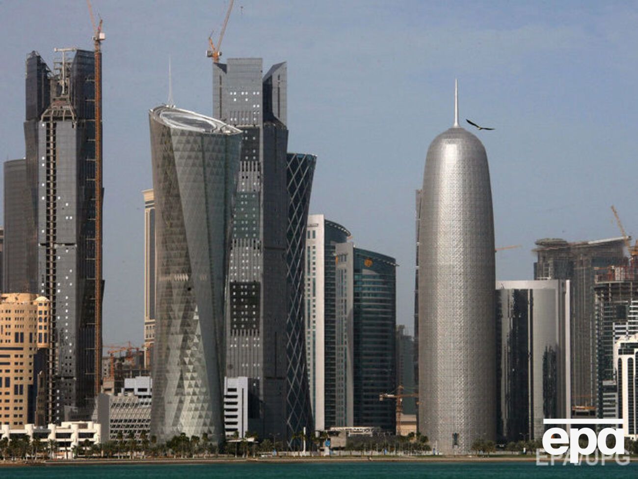 В Дохе говорят, что платежи террористам были вынужденными