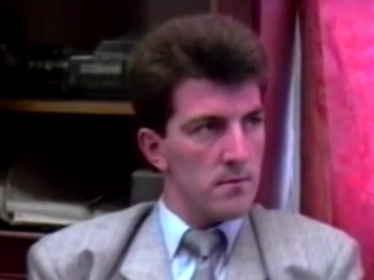 Денісултанов-Курмакаєв розповів Невзорову про конфлікт, який "потрібно залагодити, інакше в Санкт-Петербурзі будуть проблеми"