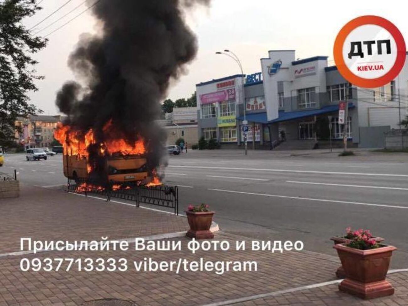 Пасажири маршрутки не постраждали