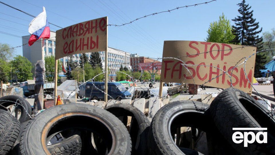 Здание СБУ в Луганске захватили 6 апреля 2014 года