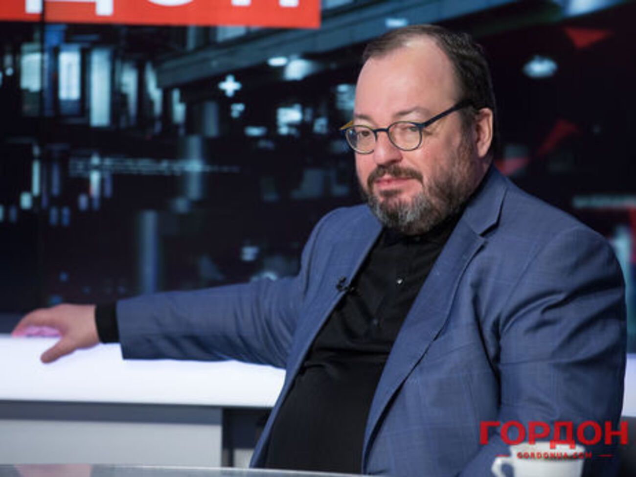 Белковский:&nbsp;В марте Трамп хотел отменить санкции, но американский итеблишмент вовремя схватил его за фалды