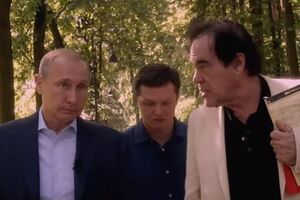 Стоун снимет проект "Интервью с Путиным"