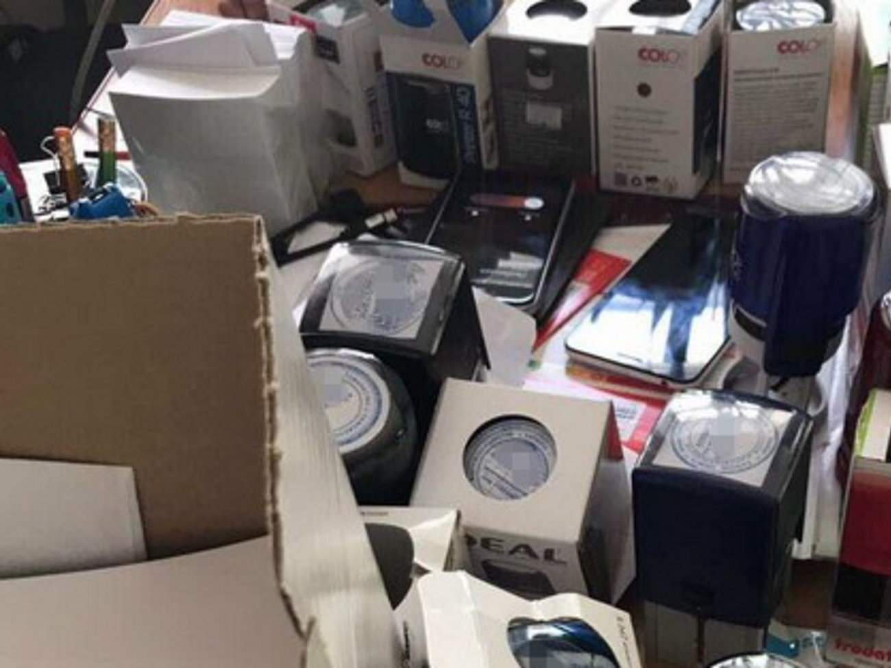 СБУ провела обшуки в офісах і за місцем проживання фігурантів справи в Київській, Харківській, Житомирській та Запорізькій областях