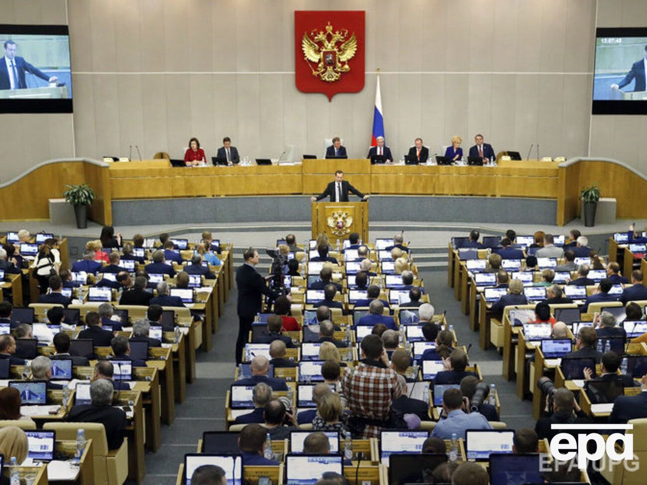 У Держдумі РФ запропонували повернутися до імперського гімну Росії