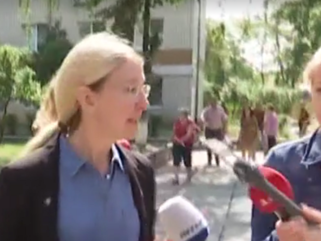 Журналісти намагалися пояснити Супрун, що "люди вмирають через відсутність сироватки"