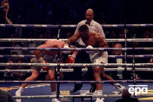 29 апреля Джошуа нокаутировал Кличко