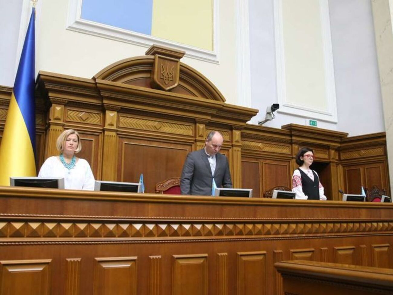 Андрій Парубій і перший віце-спікер Ради Ірина Геращенко (на фото зліва) є одними з ініціаторів законопроекту
