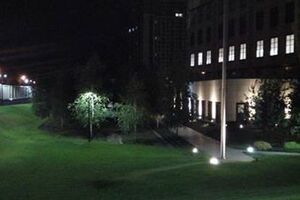 Взрыв не нанес значительного вреда зданию посольства США в Киеве