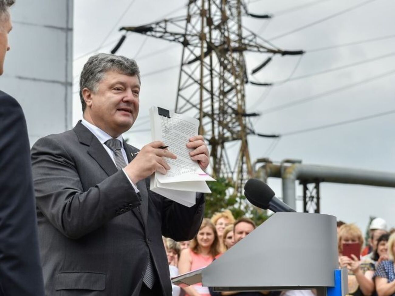 Порошенко:&nbsp;Закон является судьбоносным, антикоррупционным