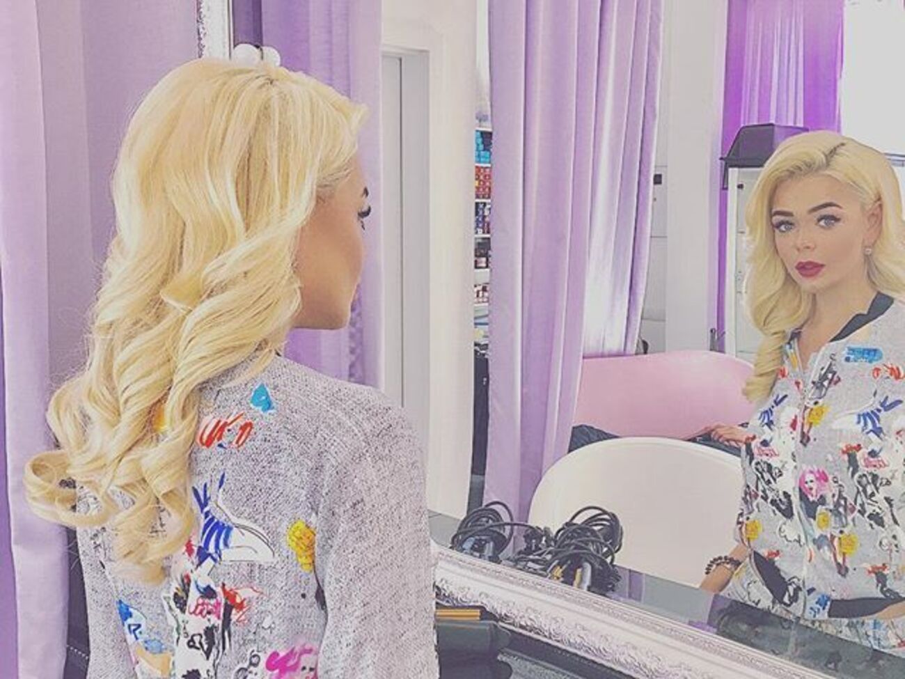 Гросу:&nbsp;Любимая Ирина Билык приехала поздравить. Сто лет не виделись. Безумно скучала