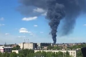 Вогонь охопив площу 2 тис. м²