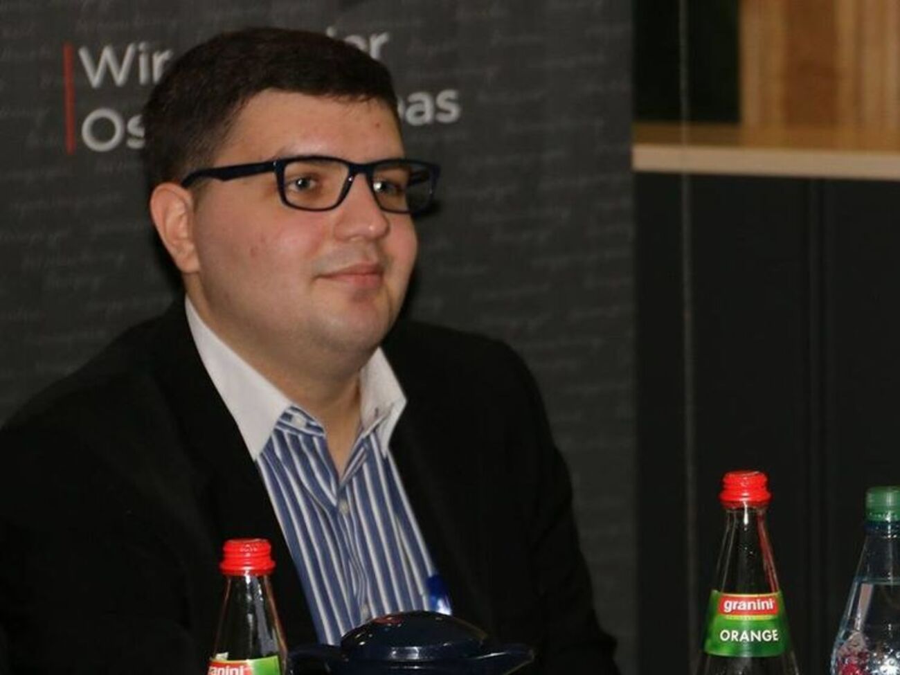 Хочется верить, что после 11 июня ведущие политики перестанут пиариться на безвизе. Хочется, но не верится