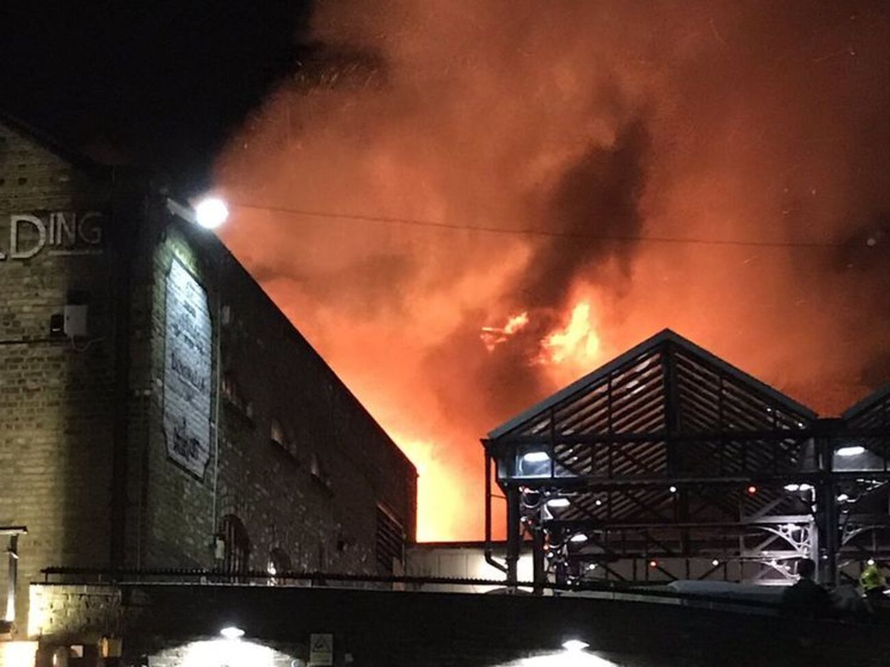 З пожежею боролося 70 співробітників Лондонської пожежної бригади