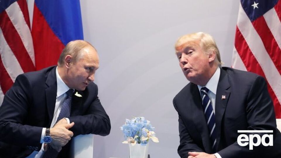 7 июля 2017 года Трамп и Путин впервые встретились на саммите в Гамбурге