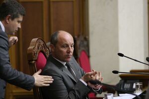 Парубій зазначив, що сесію парламенту може бути продовжено