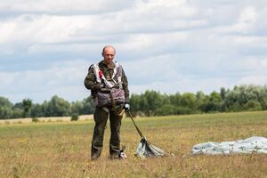 Українські нацгвардійці десантувалися з літака