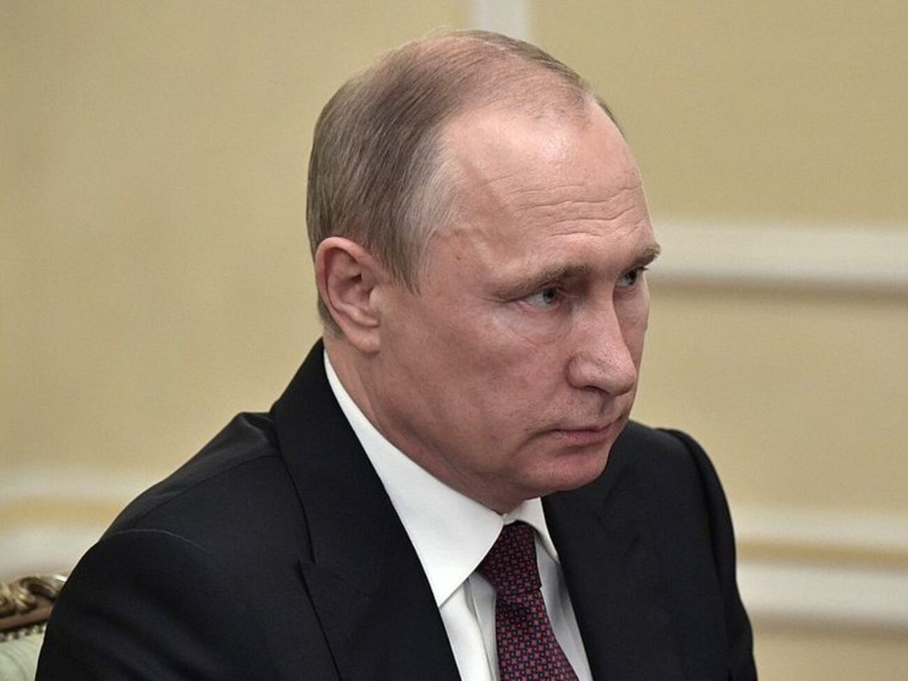 Путин потребовал от руководства Свердловской области и правоохранителей разобраться с "борзотой" и хамством руководства завода в Нижнем Тагиле