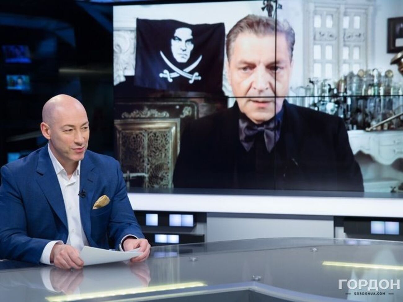 Невзоров: Там, конечно, такой мощный "голубой" вал