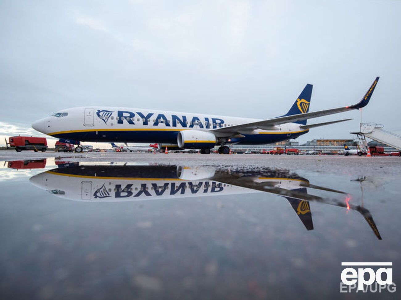 Ryanair звинувачує керівництво аеропорту Бориспіль у захисті компаній із високими тарифами, зокрема, пов'язаних з Ігорем Коломойським "Міжнародних авіаліній України"