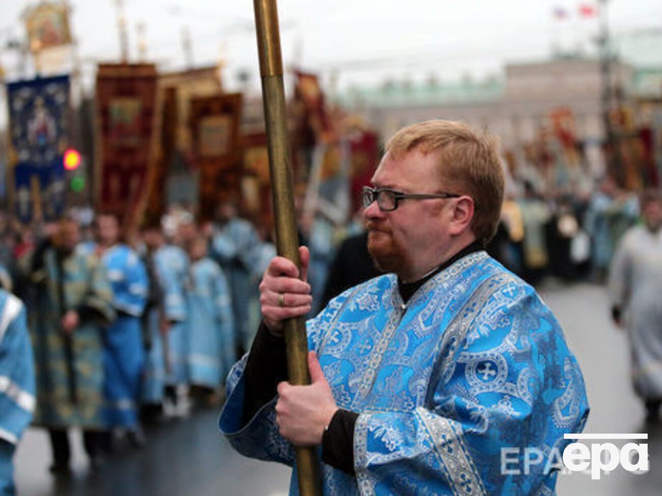 Депутат снова намерен поступить в духовную академию, на этот раз &ndash; в&nbsp;московскую