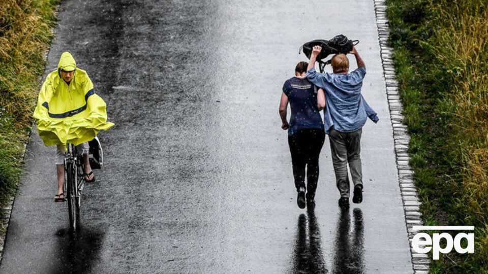 На більшій частині території країни очікують дощі