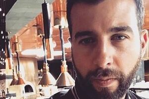 Ургант: Научил дочь краситься