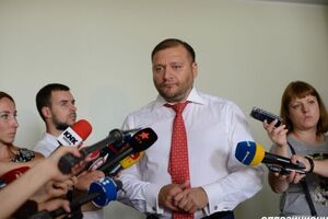 Добкин отметил, что продемонстрирует доказательства на экране, если ему позволят