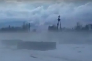 Очевидцы засняли последствия стихии