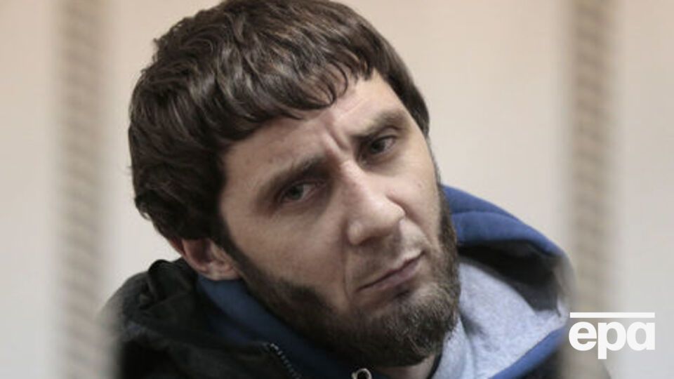 Дадаева (на фото) признали виновным в убийстве Немцова