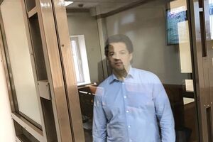 Фейгін повідомив, що Сущенку дозволили зробити кілька телефонних дзвінків в Україну