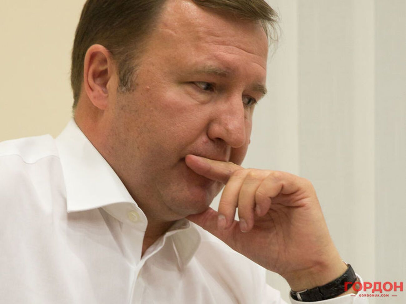 Анатолий Макаренко:&nbsp;Я был за границей, мне позвонили и сказали: "По прилету в Киев тебя арестуют". Мы поговорили с супругой. Это был непростой разговор. Она меня поддержала. Решил вернуться потому, что был уверен в своей правоте