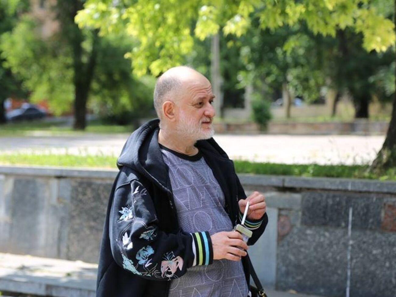 Петре Олексійовичу, прошу вас помилувати Агєєва в обмін на помилування Сенцова і Кольченка