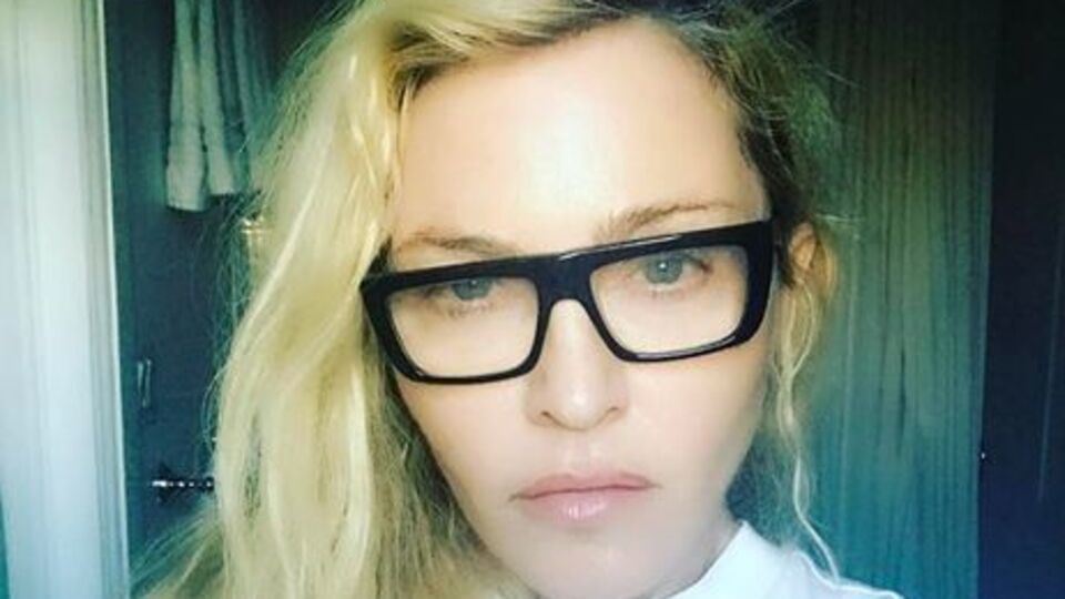 Мадонна открыла детский корпус центральной больницы в африканском городе