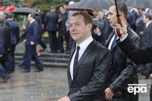 Прес-секретар Дмитра Медведєва заявила, що той бере участь у передвиборчій кампанії "Единой России"